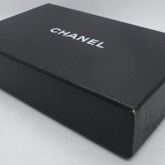 Chanel Icon Symbols Charms Patent Leather Wallet with Original Box - Picture 12 of 13